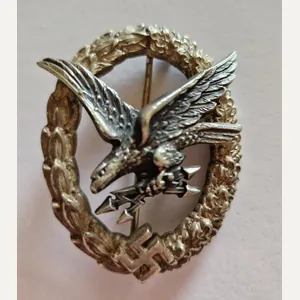 Luftwaffe Air Gunner Radio Opp Badge