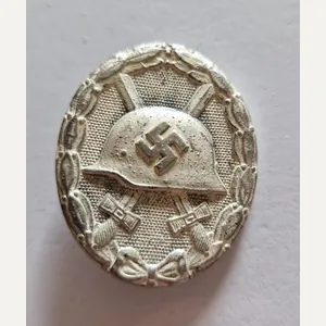 Silver Wound Badge