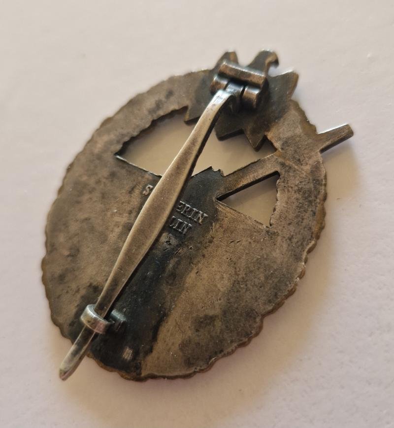 Early Coastal Artillery Badge Schwerin — image 5