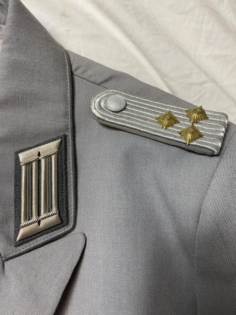 EAST GERMAN ARMY OFFICER'S GREY JACKET — image 2