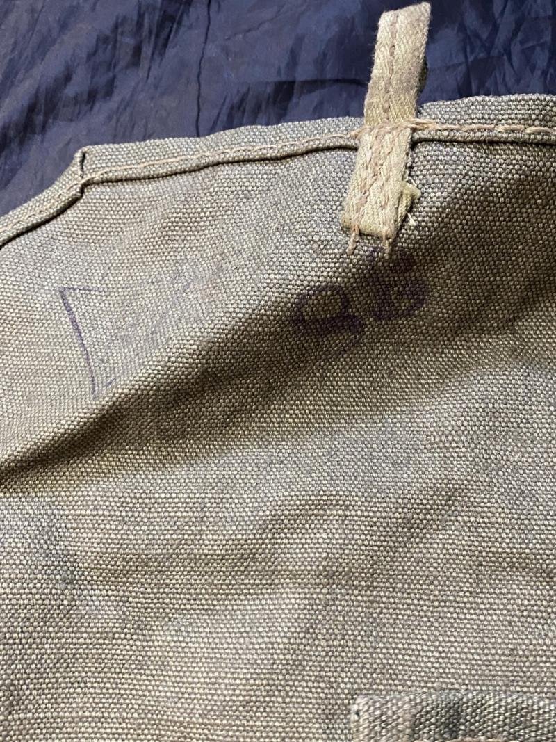 SOVIET/RUSSIAN DP28 TRIPLE MAGAZINE POUCH — image 4