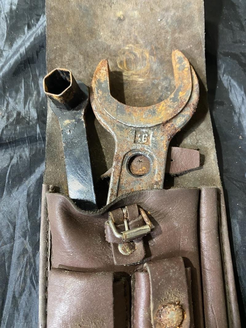GUNNERS MAINTENANCE/TOOL KIT — image 2