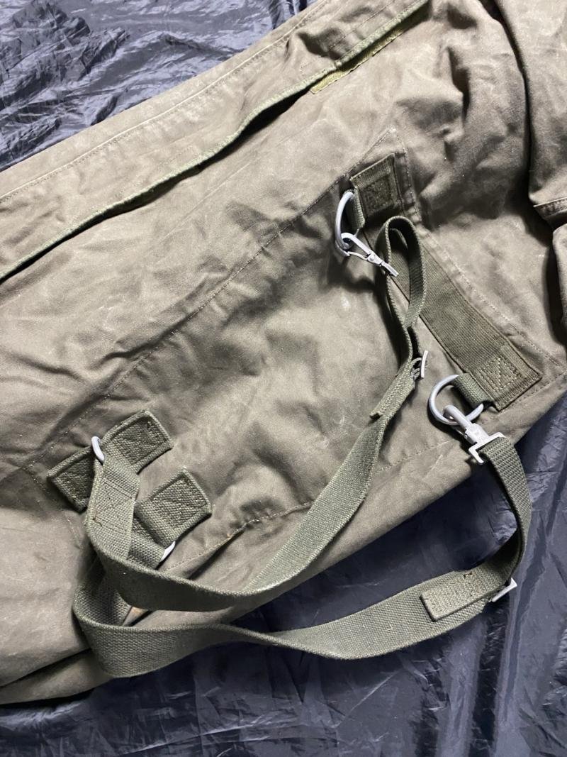 MILITARY CARRY HOLDALL — image 2