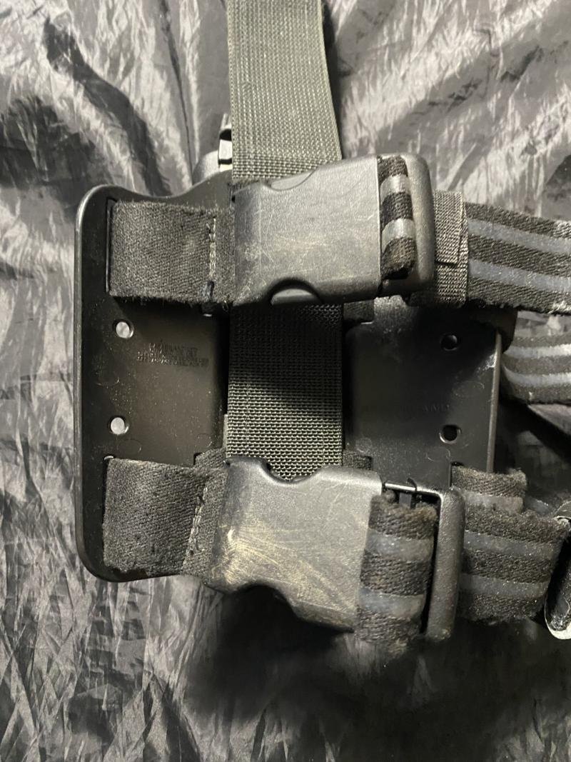 SAFARILAND P229R LEG HOLSTER — image 3