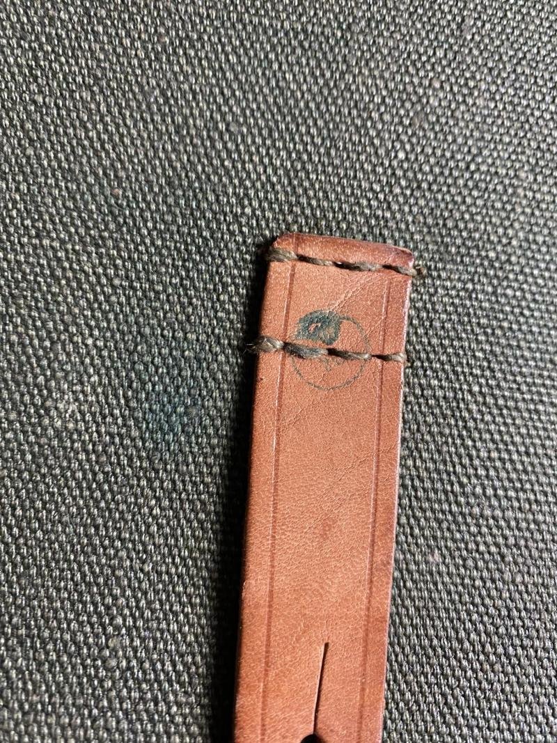 POLISH WZ 83 40MM GRENADE POUCH — image 3