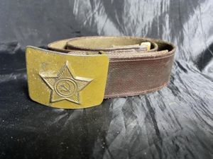 SOVIET ENLISTED MAN'S SERVICE BELT