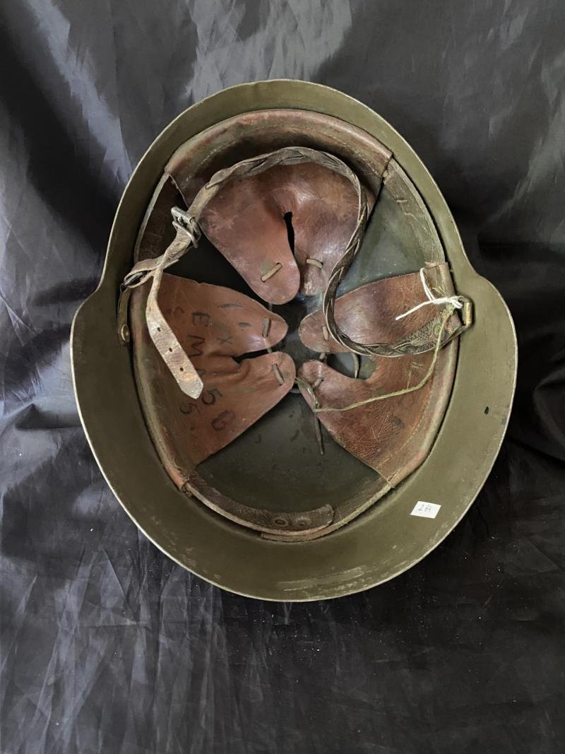 SPANISH M1921 COMBAT HELMET — image 4