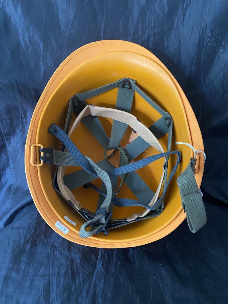 NORWEGIAN M58 CIVIL DEFENCE HELMET — image 4