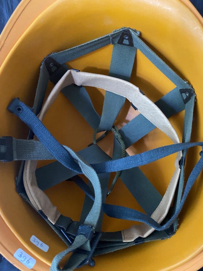 NORWEGIAN M58 CIVIL DEFENCE HELMET — image 5