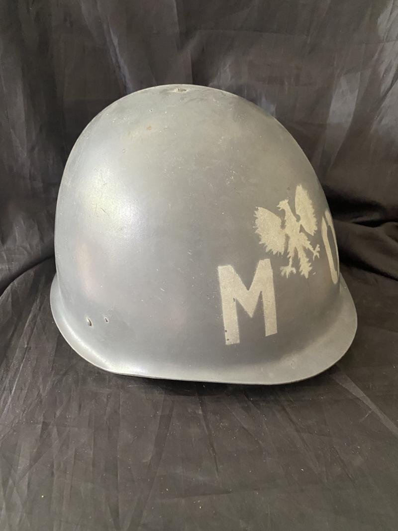 POLISH M1967 MO COMBAT HELMET — image 3