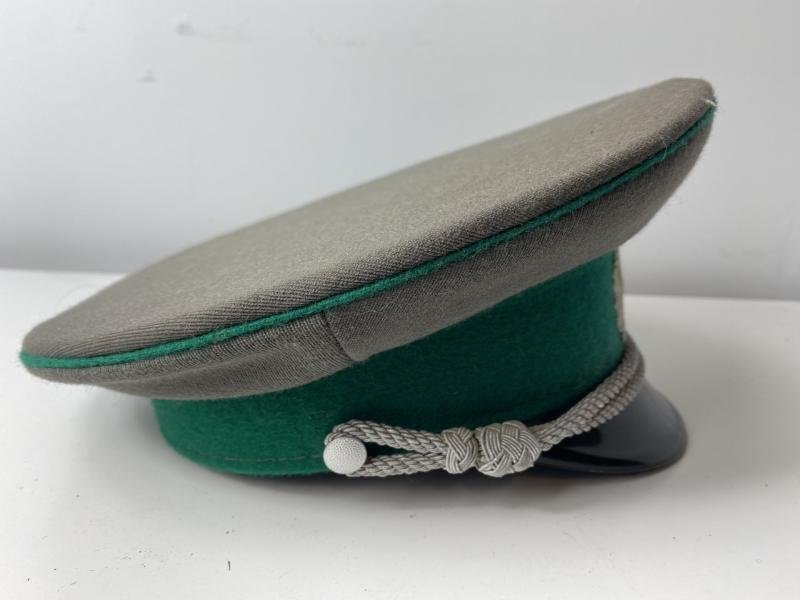 EAST GERMAN NVA BORDER GUARDS OFFICER VISOR CAP — image 3