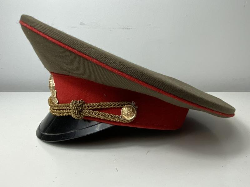 SOVIET ARMY OFFICERS VISOR CAP — image 2