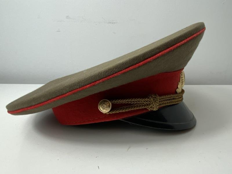 SOVIET ARMY OFFICERS VISOR CAP — image 3