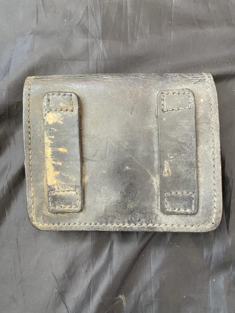 WW1/WW2 FRENCH LEBEL AMMO POUCH — image 2