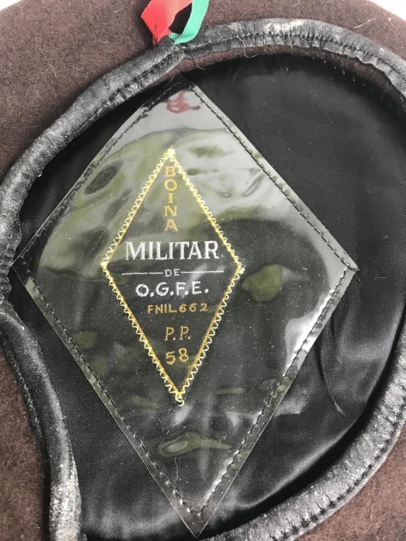 FRENCH SPECIAL FORCE BERET IN ORIGINAL PACKAGING — image 3
