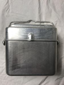 FRENCH MESS TIN SET