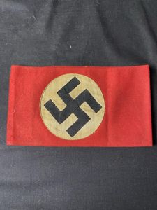 (WAS £195) WW2 GERMAN NSDAP PARTY MEMBER'S ARMBAND