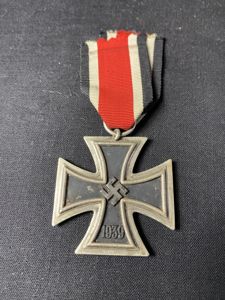 (WAS £145) WW2 GERMAN IRON CROSS 2ND CLASS
