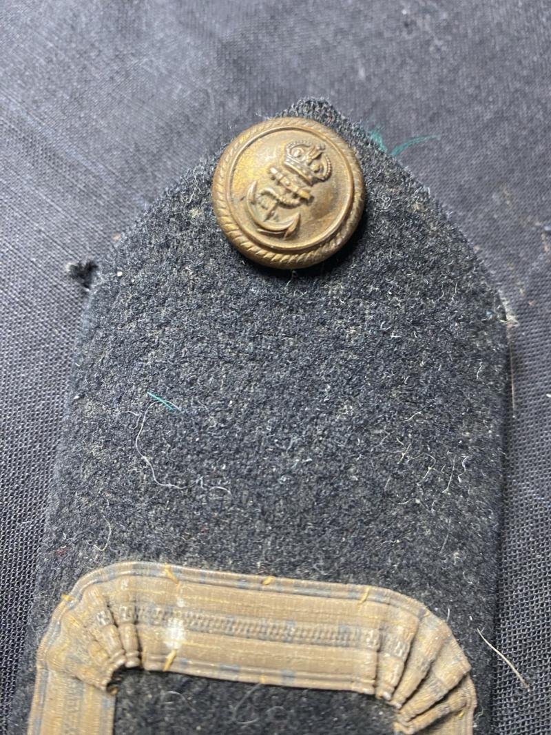 (Was £10) WW2 ROYAL NAVY OFFICER EPAULETTES — image 2