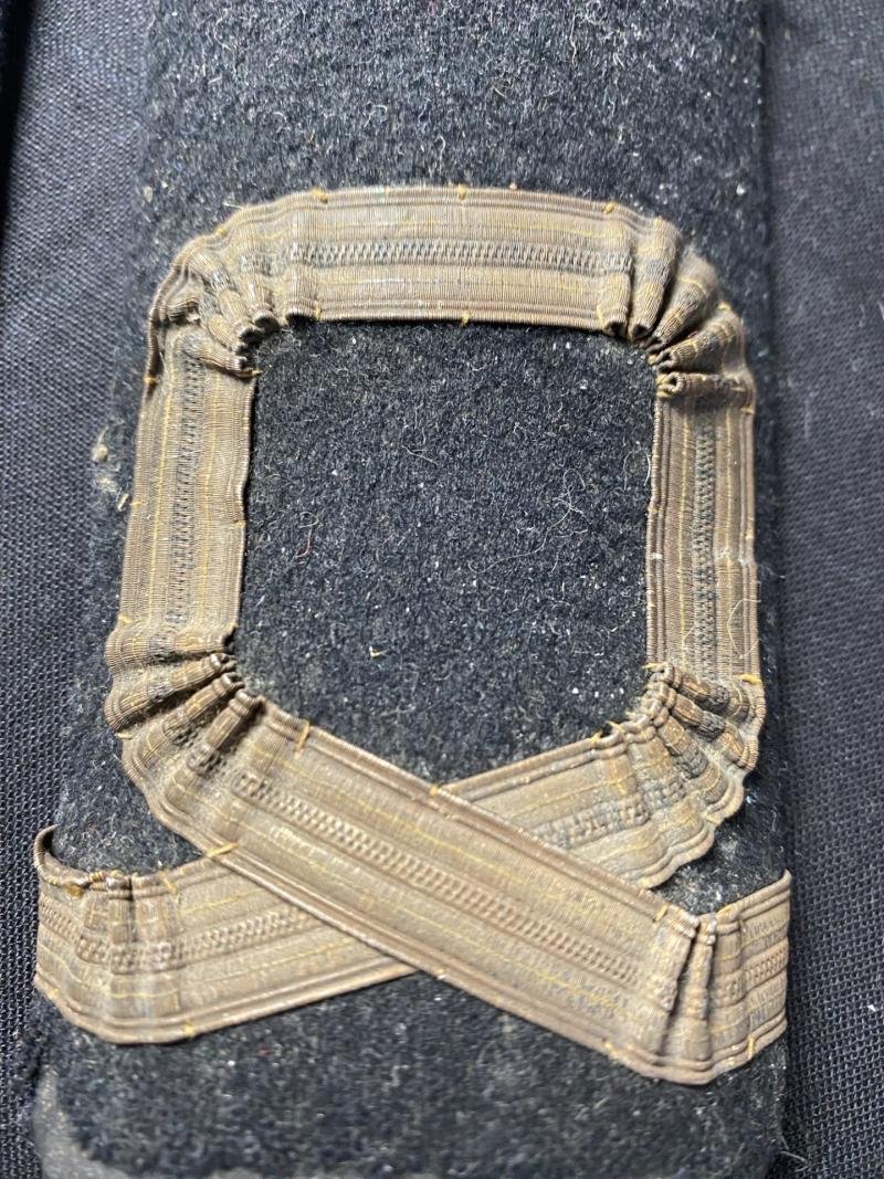 (Was £10) WW2 ROYAL NAVY OFFICER EPAULETTES — image 3