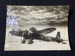 LANCASTER PHOTOGRAPH WITH SIGNATURES OF THE CREW