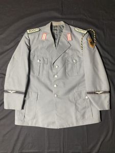 (Was £30) GERMAN AIRFORCE CUSTOMS OFFICER'S DRESS/PARADE JACKET