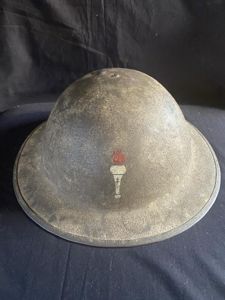 WW1 U.S. BRODIE HELMET WITH LIBERTY TORCH
