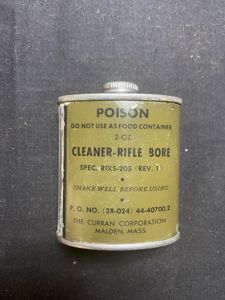 WW2 U.S. POISON 2OZ CLEANER RIFLE BORE