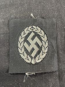 REPRODUCTION WW2 GERMAN UKRAINIAN SCHUMA MANS CAP INSIGNIA