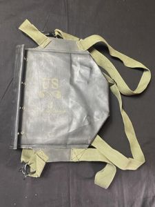 WW2 U.S. AIRBORNE ASSAULT GAS MASK M7 RUBBER CARRYING BAG