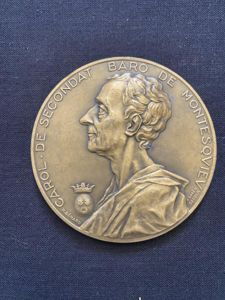 CAROL DE SECONDAT BARO DE MONTESQVIEV