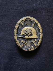 WW2 GERMAN WOUND BADGE