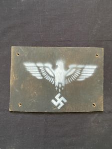 REPRODUCTION WW2 GERMAN WOODEN EAGLE