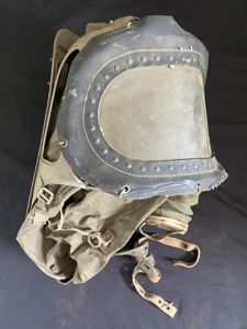 WW2 BRITISH BABY'S GAS MASK