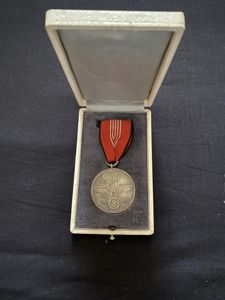 (WAS £325) GERMAN 1936 OLYMPIC MEDAL IN BOX