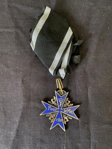 (Was £12) REPRODUCTION WW1 GERMAN POUR LE MERITE MEDAL