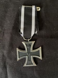 REPRODUCTION WW1 GERMAN IRON CROSS