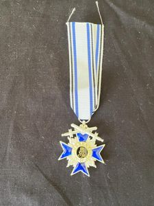 (Was £12) REPRODUCTION GERMAN/BAVARIA SILVER MILITARY MERIT ORDER