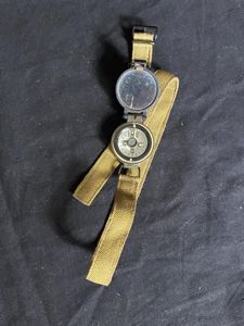 BRITISH MILITARY WRIST COMPASS