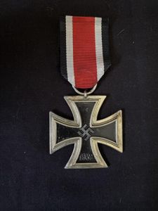 (WAS £125) WW2 GERMAN IRON CROSS 2ND CLASS