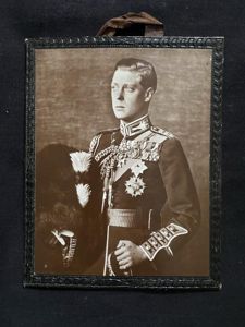 A PICTURE OF KING EDWARD VIII