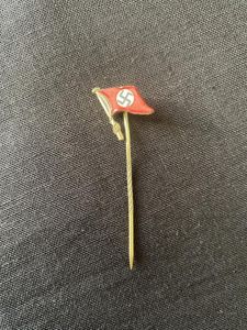 WW2 GERMAN NSDAP FLAG STICK PIN