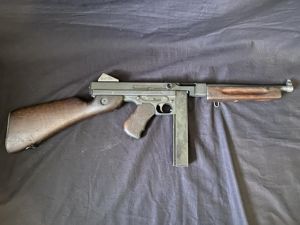DEACTIVATED THOMPSON M1A1 SMG (PRE EU/UK DEACTIVATION)
