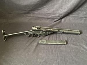 DEACTIVATED STEN MK.III SMG (UK DEACTIVATION)