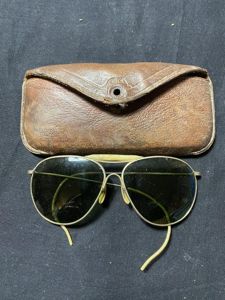 WW2 USAAF AFF AVIATOR SUNGLASSES IN CASE