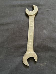 WW2 1943 DATED 1/2 SPANNER