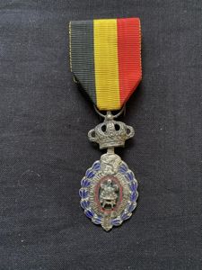 BELGIAN LABOUR DECORATION SECOND CLASS