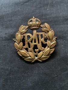 RAF CAP BADGE
