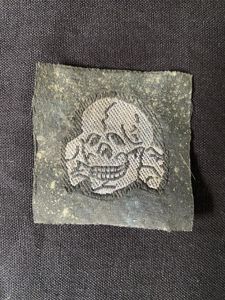 REPRODUCTION WW2 GERMAN SS SKULL PATCH