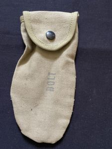 WW2 U.S. TROPICAL ISSUE RIFLE BOLT POUCH